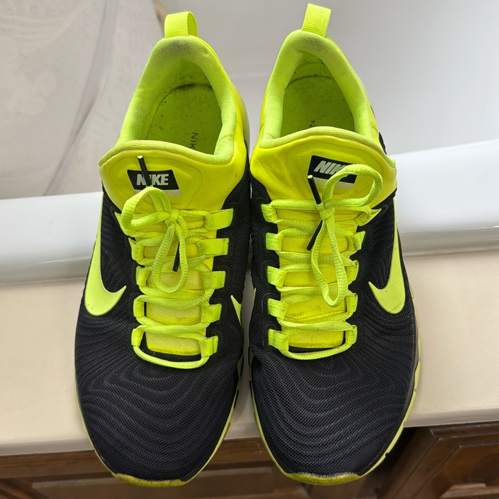 NIKE Free Trainer 5.0